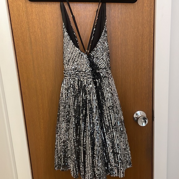 Sparkly party dress - Picture 5 of 7